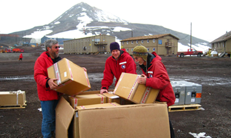 University Faculty Develop Custom Research Tools for Antarctic Expedition